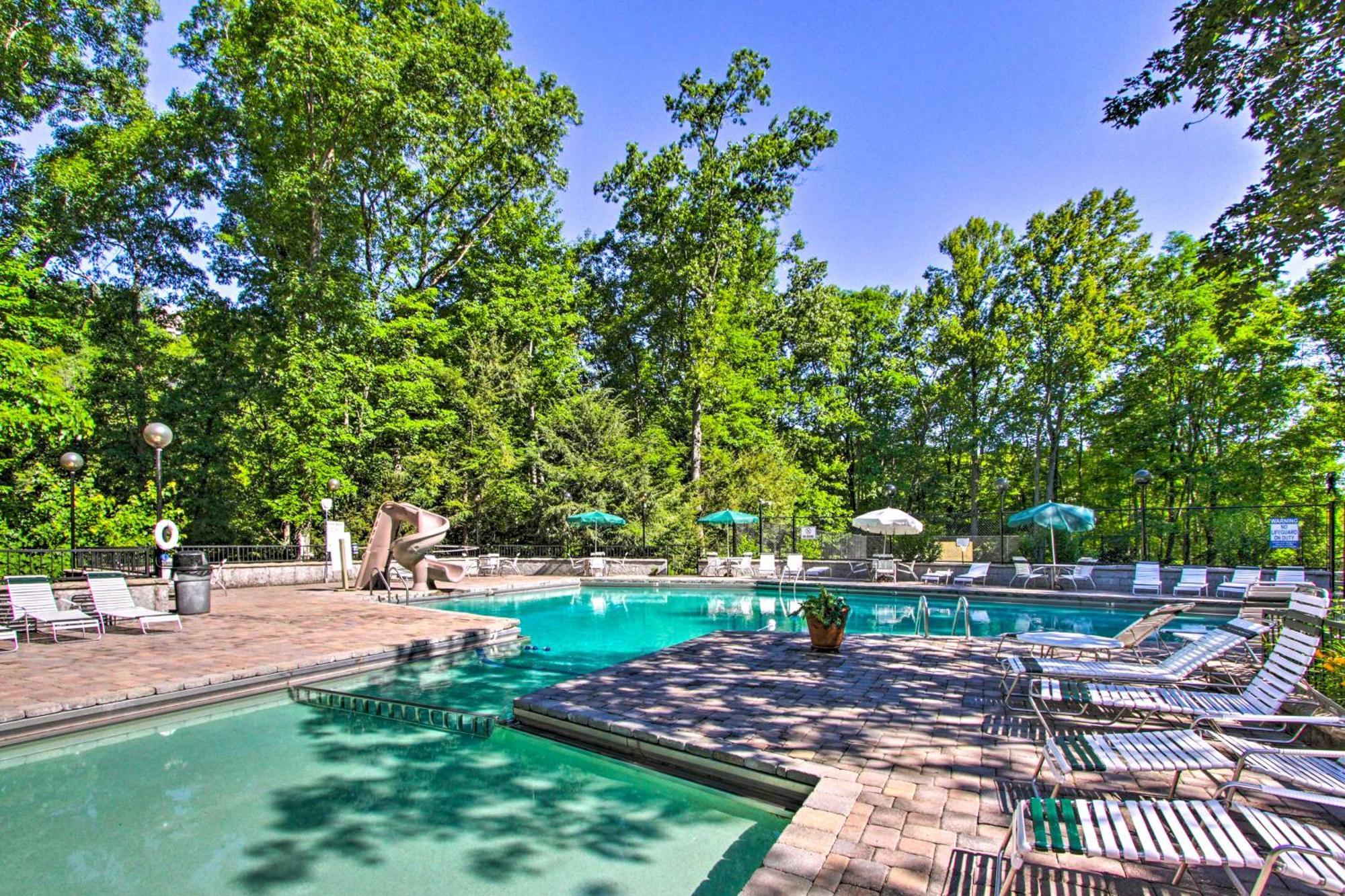 הוילה Pet-Friendly Gatlinburg Retreat With Hot Tub! מראה חיצוני תמונה