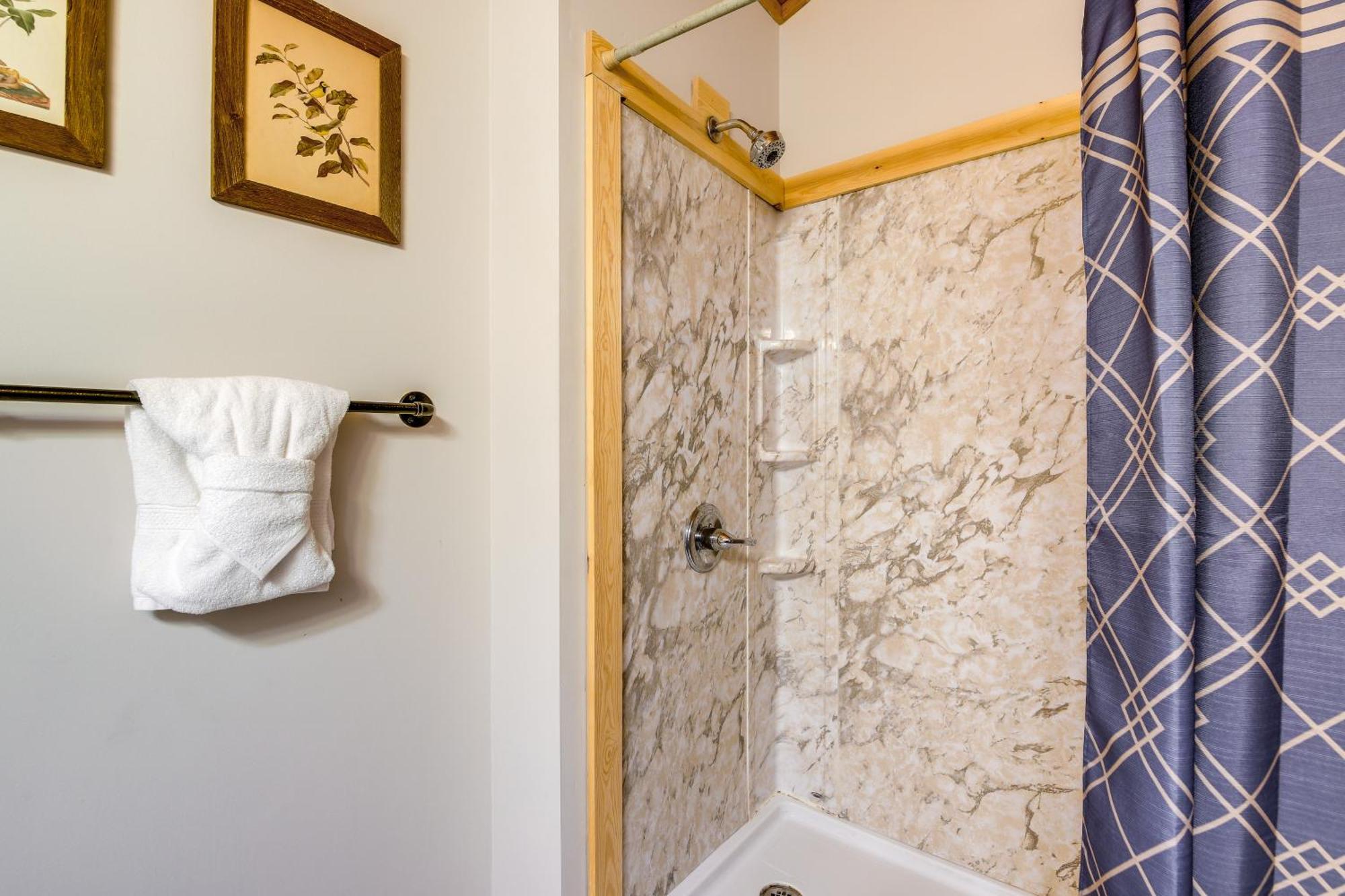 הוילה Pet-Friendly Gatlinburg Retreat With Hot Tub! מראה חיצוני תמונה
