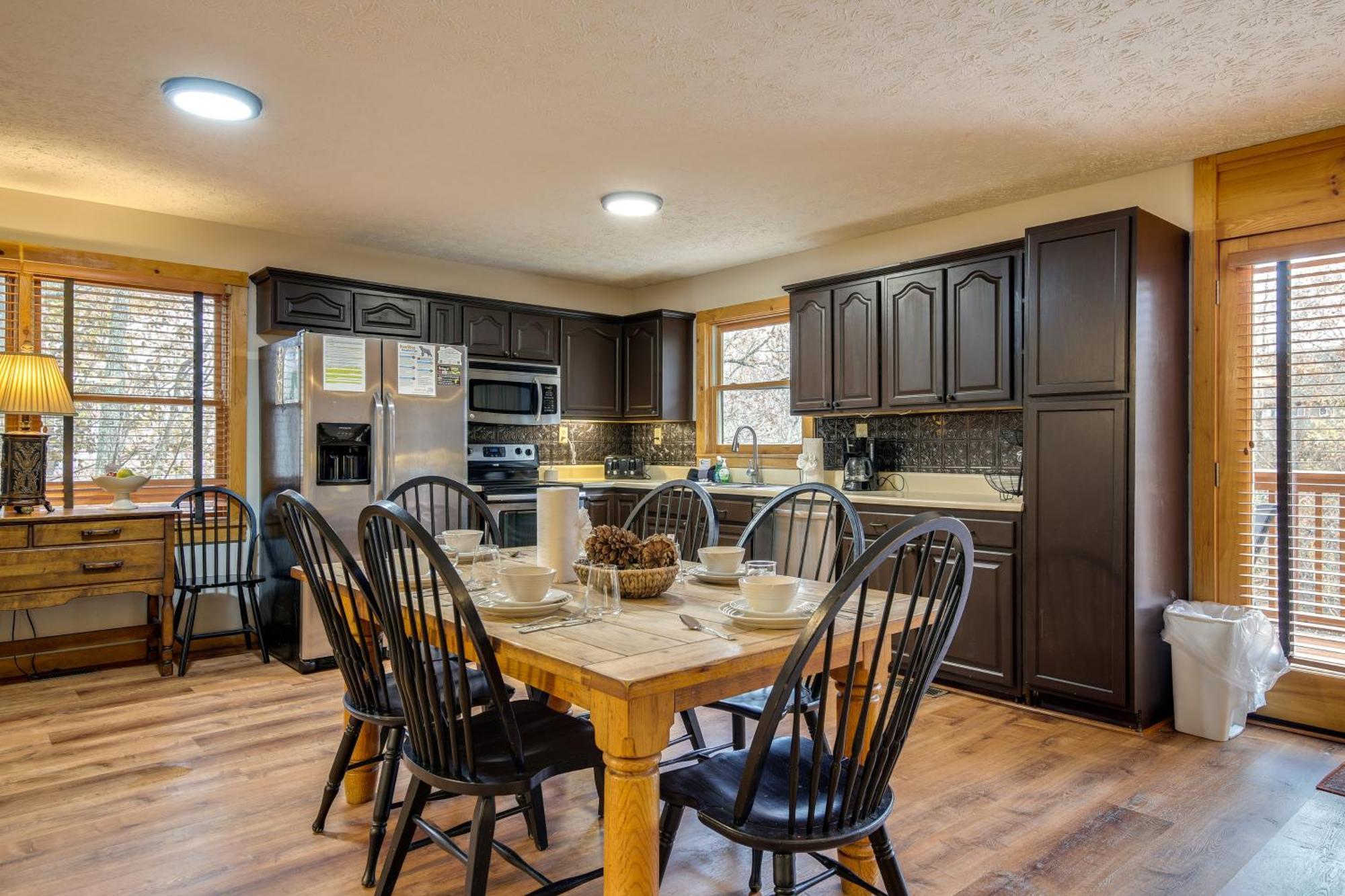 הוילה Pet-Friendly Gatlinburg Retreat With Hot Tub! מראה חיצוני תמונה