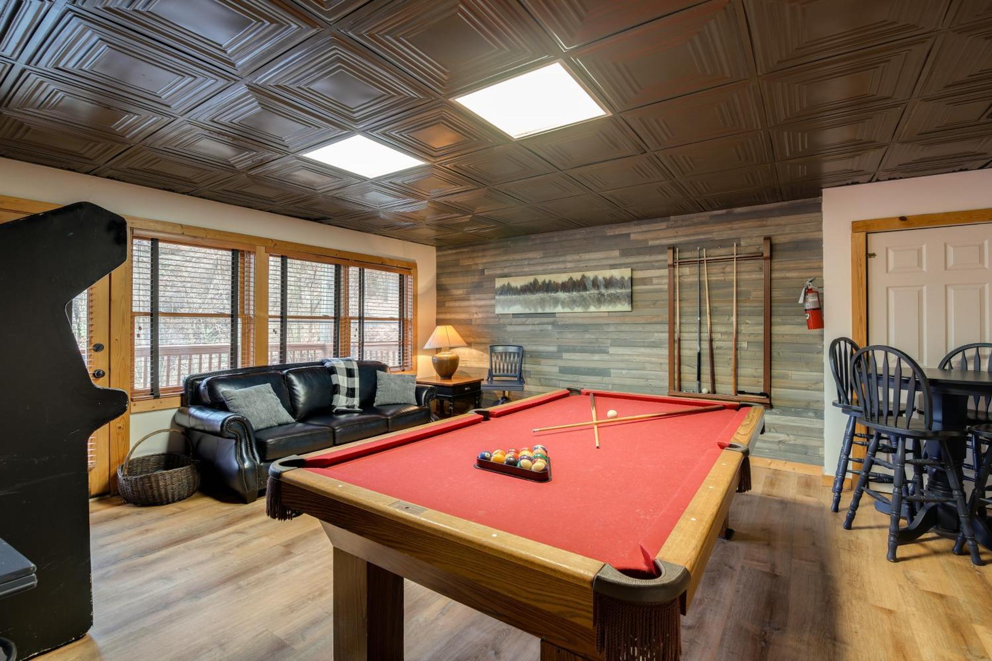 הוילה Pet-Friendly Gatlinburg Retreat With Hot Tub! מראה חיצוני תמונה