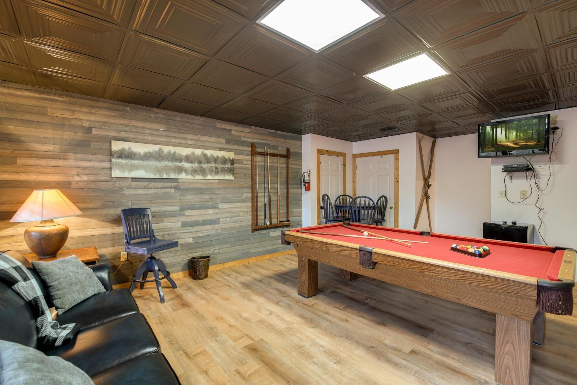 הוילה Pet-Friendly Gatlinburg Retreat With Hot Tub! מראה חיצוני תמונה